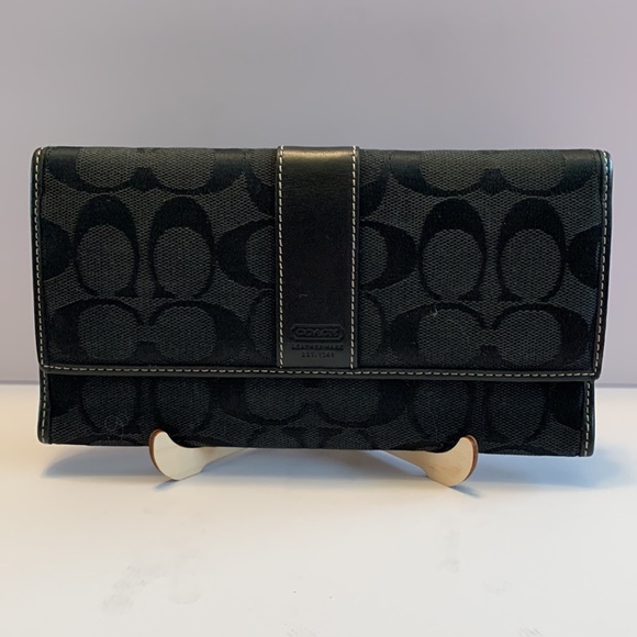 Vintage Coach Hamptons Black Signature Stripe Envelope Wallet - Picture 3 of 17